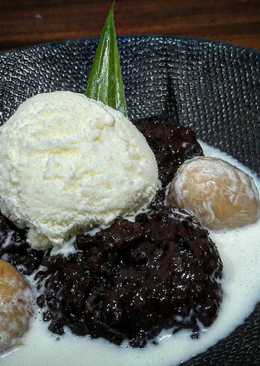 Black Rice with Coconut Milk & Vanilla Ice Cream