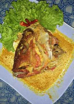 Gulai kepala ikan kakap merah