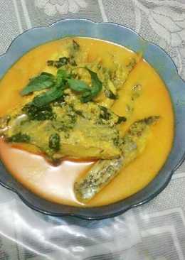 Ikan nila gulai asam kemangi