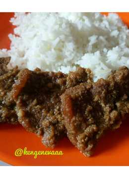 Lapis Daging ð