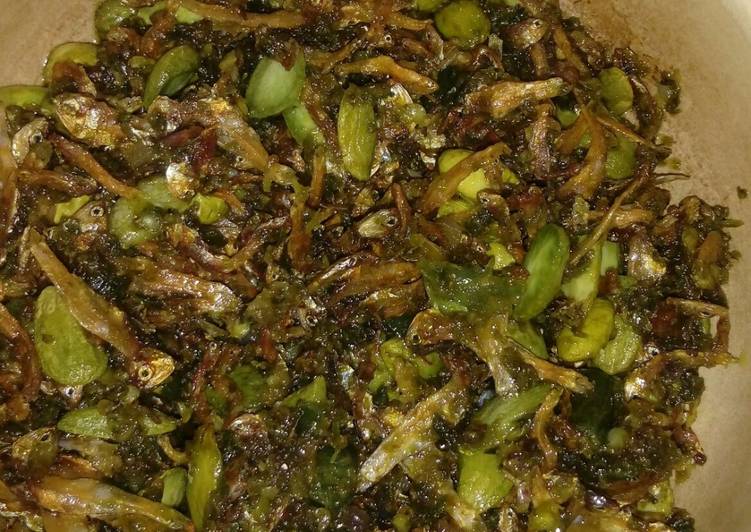 resep masakan Tumis Pete Teri Jengki Cabe Hijau