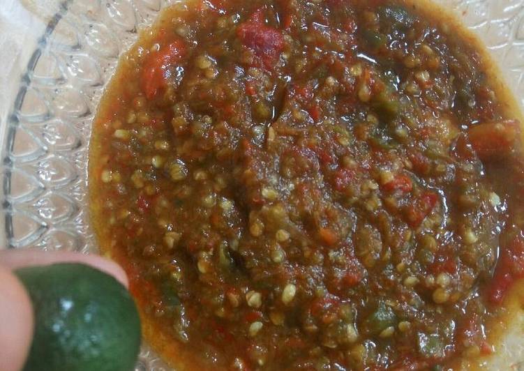  Resep  Sambal  terasi  Untuk ayam  penyet oleh Ummi Nabila 