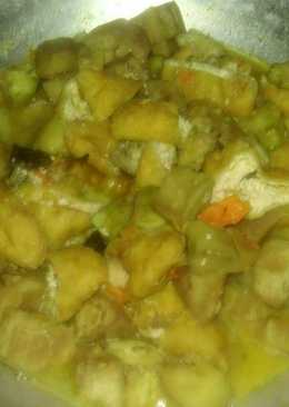 Terong masak santan pedas