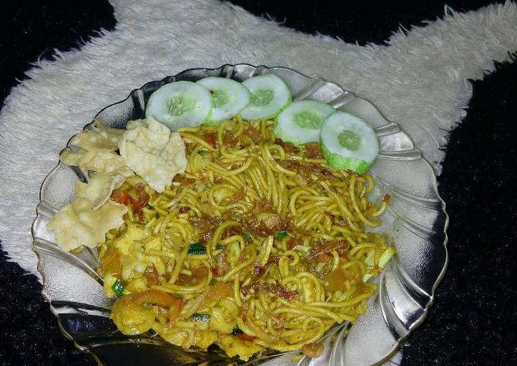 gambar untuk cara membuat Mie aceh goreng