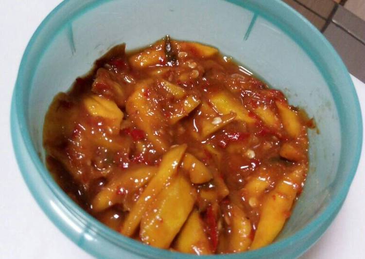 resep Sambel mentah mangga kueni