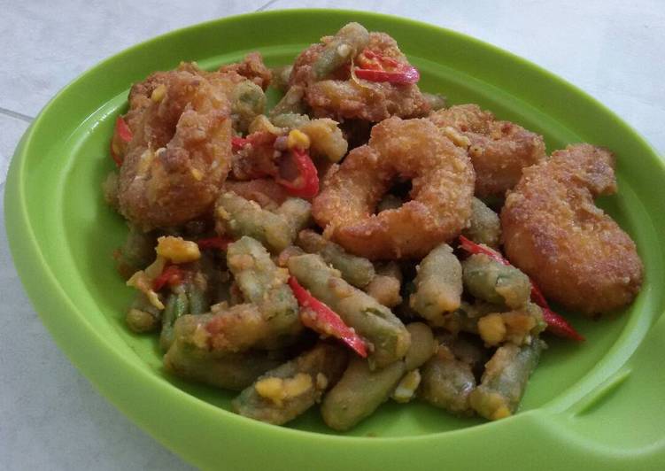 resep makanan Buncis Seafood Crispy Saus Telur Asin. Bumbu Sederhana!!