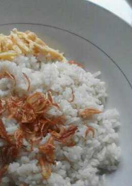 Nasi uduk maknyussðŸ'Œ