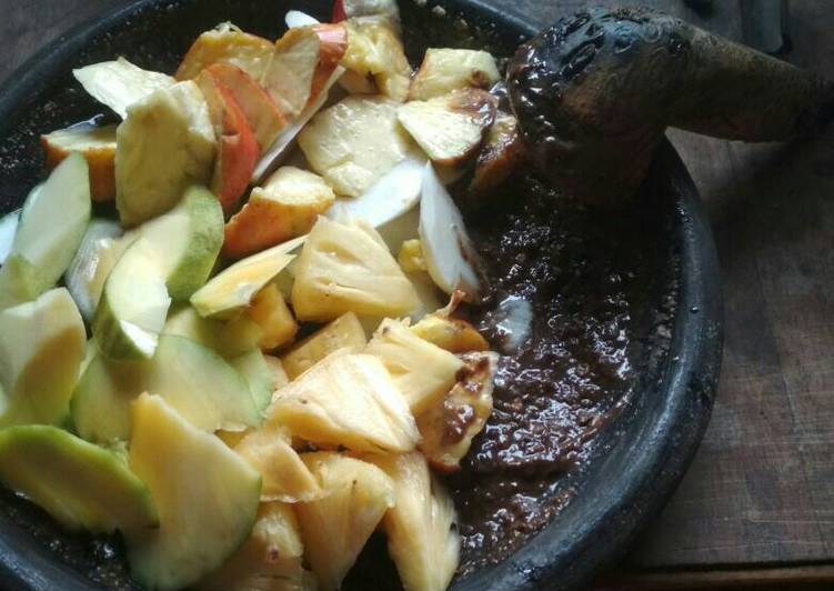 Resep Rujak Petis Buah / Rujak Cingur Oleh yuniari