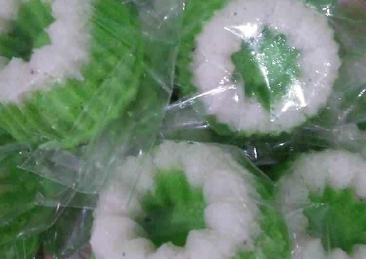 gambar untuk resep Putu ayu