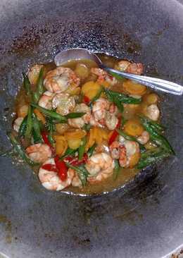 Tumis udang bumbu saus tiram