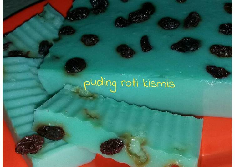 bahan dan cara membuat Puding roti kismis