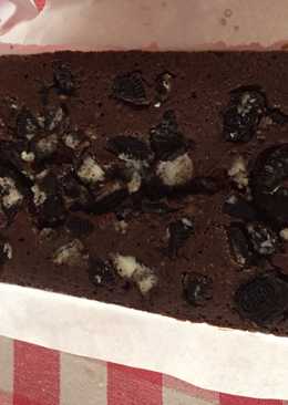 Brownies Panggang Topping Oreo