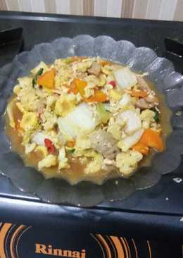 Capcay (Vegetables Chaos with Egg and Meat Ball)