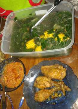 Sayur bening alias katuk jagung manis segar