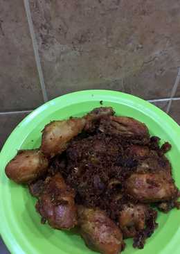 Ayam goreng lengkuas