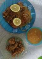 Ayam goreng lemon madu + saus lemon dan bawang Bombay goreng
