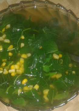 Sayur bening bayam dan jagung plus kemangi