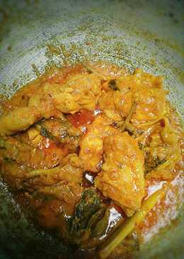 Ayam ungkep bumbu kuning