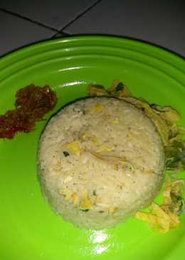 Nasi liwet teri udang rebon