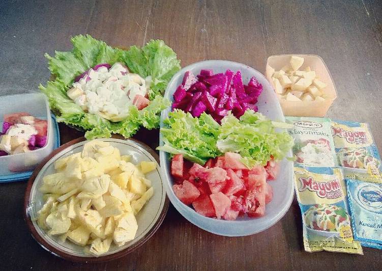  Resep  Salad  buah  simple oleh kartika Cookpad