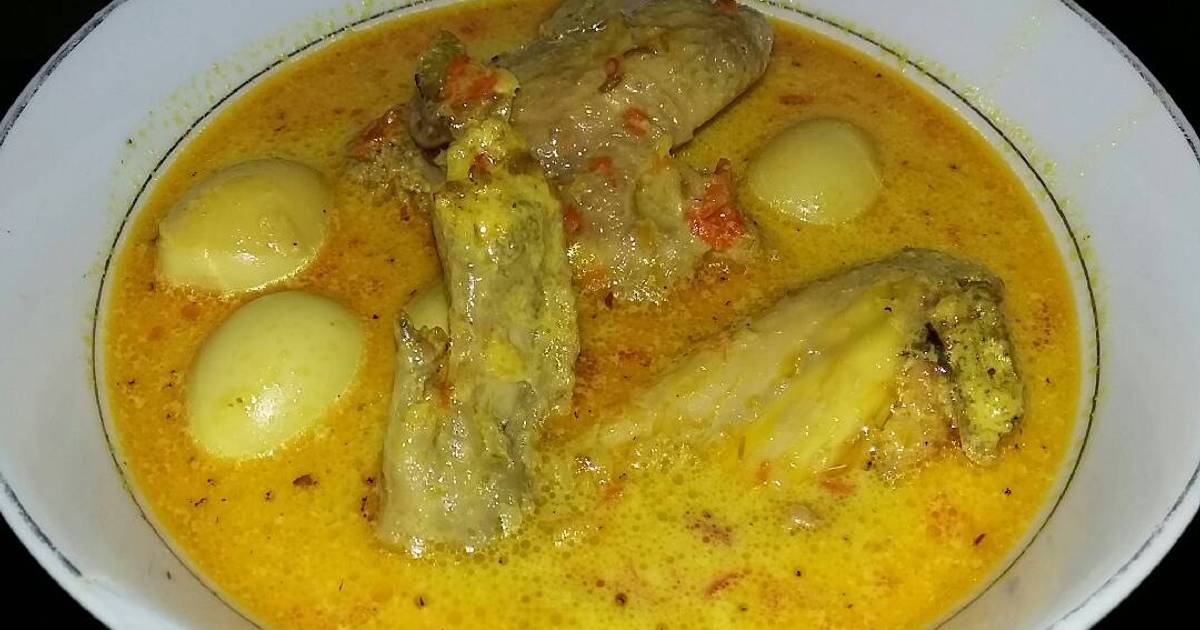 Resep Kare Ayam  Telur Puyuh oleh alviasandy Cookpad