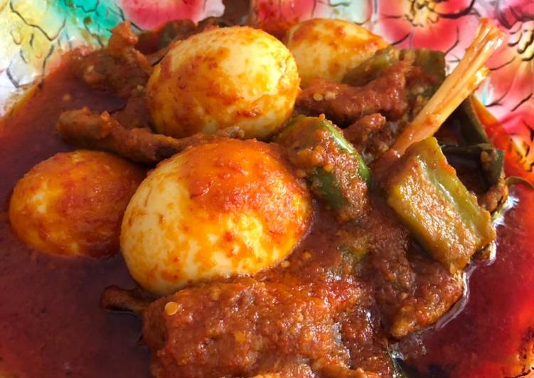 Ayam, telur, terong bumbu bali recipe main photo