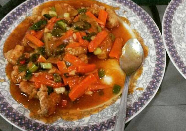 bahan dan cara membuat Ayam Koloke ala Momo