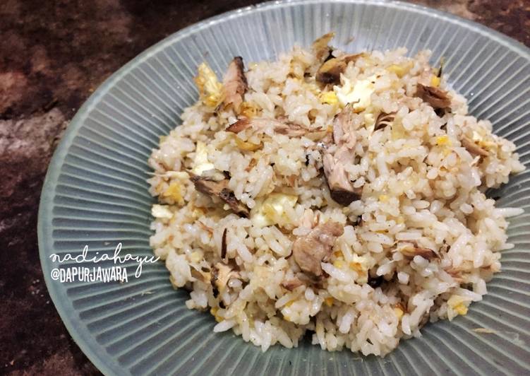 cara membuat Nasi Goreng Tongkol