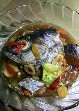 Tumis pindang ikan Tongkol