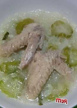 Sop Sayap Ayam Kampung Oyong Soun