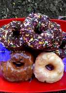 9. Donat Kentang Topping Gula leleh dan meises ceres**