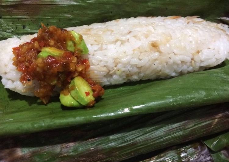 gambar untuk resep makanan Nasi bakar ikan teri kecombrang/honje