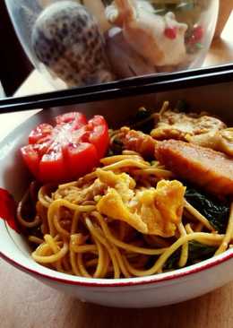 Mie Goreng Oriental dengan Otak-otak