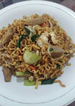 Mie goreng komplit endes