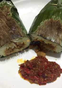 Nasi bakar isi tempe orek & ayam lengkuas