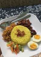 Nasi kuning palembang