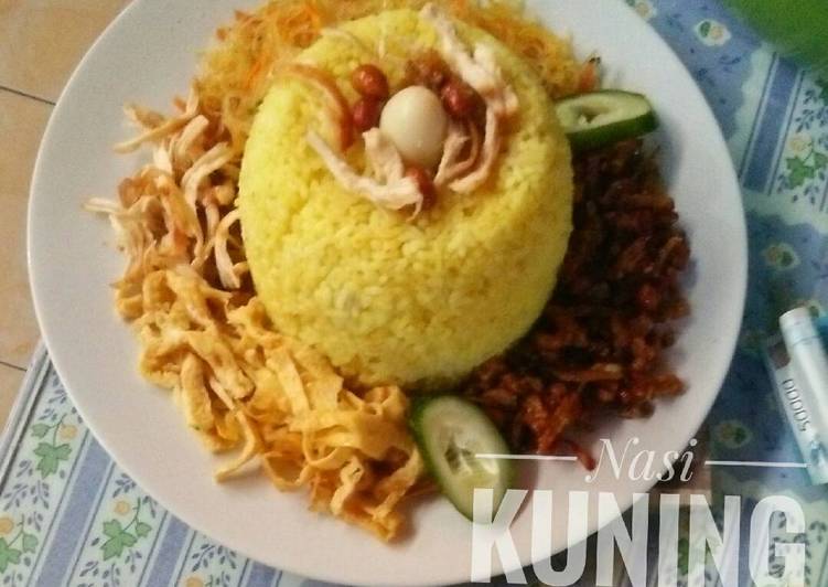 gambar untuk resep Nasi Kuning Ricecooker