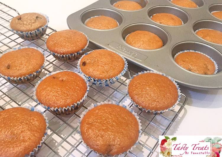 gambar untuk resep Eggless Vanilla Chocochips Cupcakes (vegan)