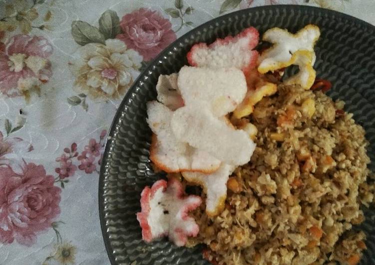 gambar untuk resep makanan Cauliflower fried rice (nasi goreng kembang kol) vegan