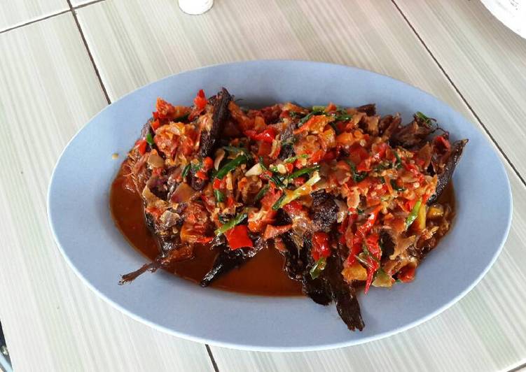 Resep Ikan sale/ Lele Asap Pedas Resep Masakan Indonesia Resep Ikan sale/ Lele Asap Pedas Resep Masakan Indonesia