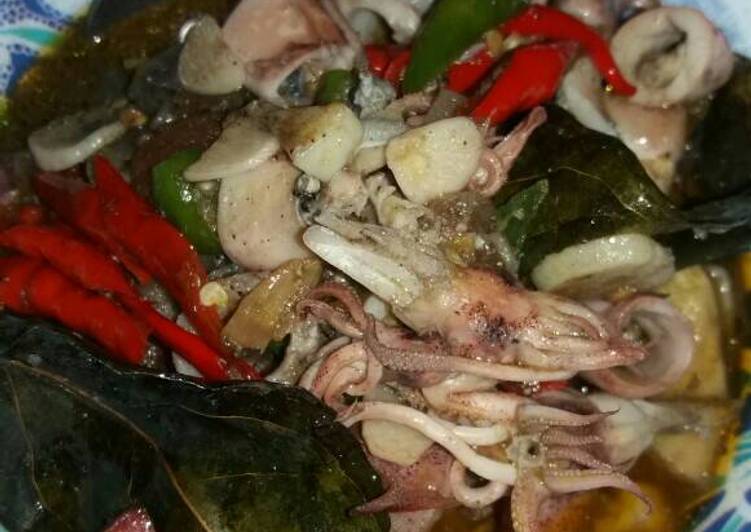 resep makanan Cumi asin oseng pedas