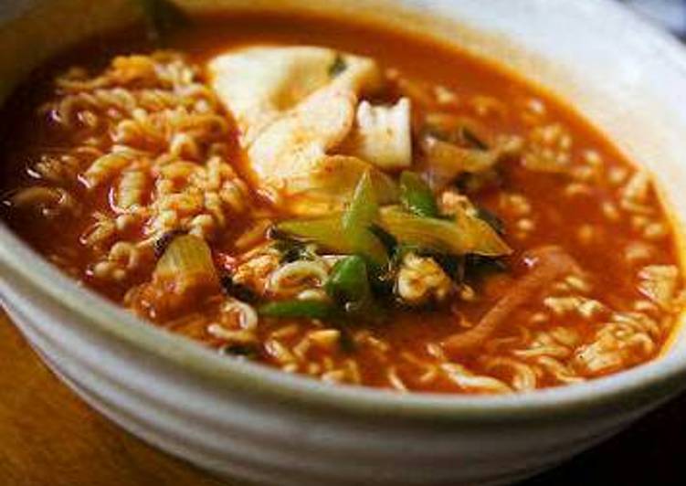 bahan dan cara membuat Shin Ramyeon Korean Noodle