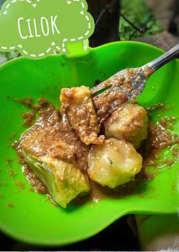 Cilok isi telur puyuh