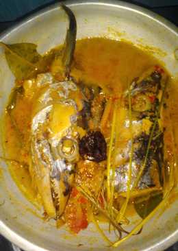 Kepala Tengiri masak asam padeh ala padang