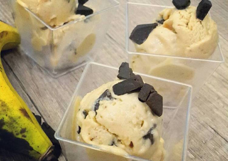 gambar untuk resep Banana and Peanut Butter Ice Cream