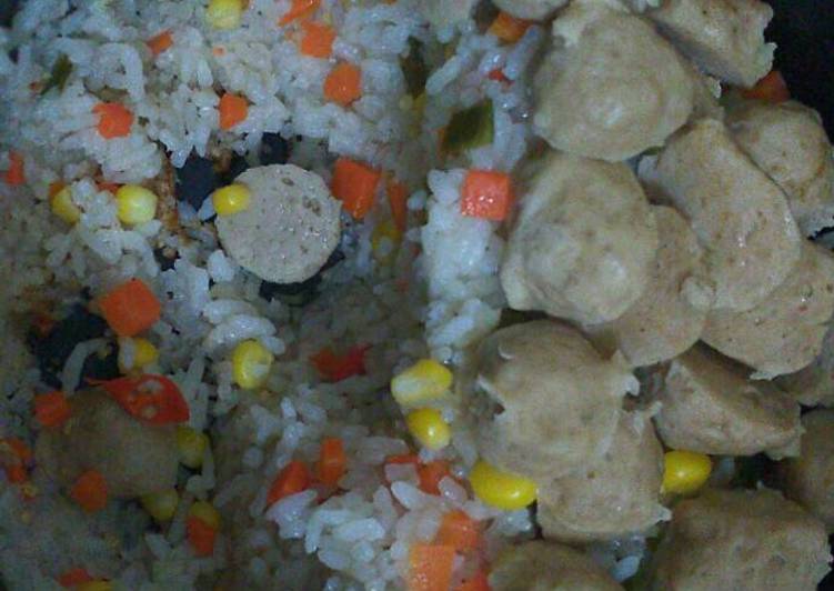 gambar untuk resep makanan Meatballs and Rice Casserole