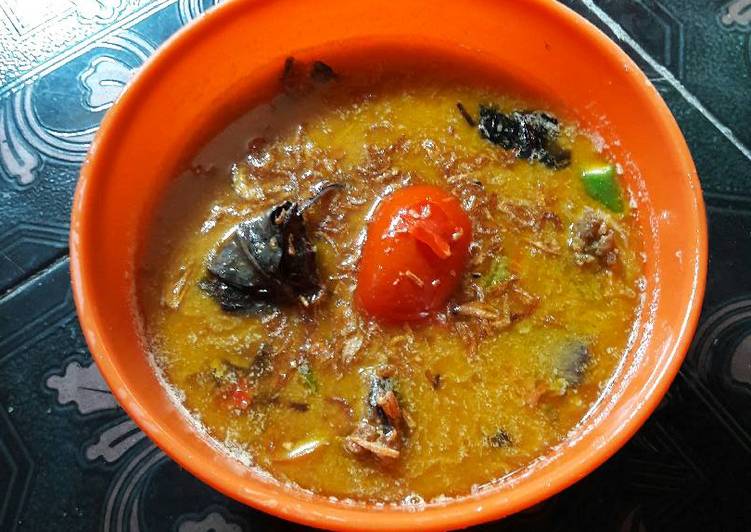 Resep Tongkol bumbu kuning Karya putri wahyu