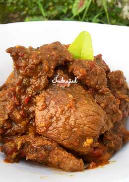 Lapis Daging
