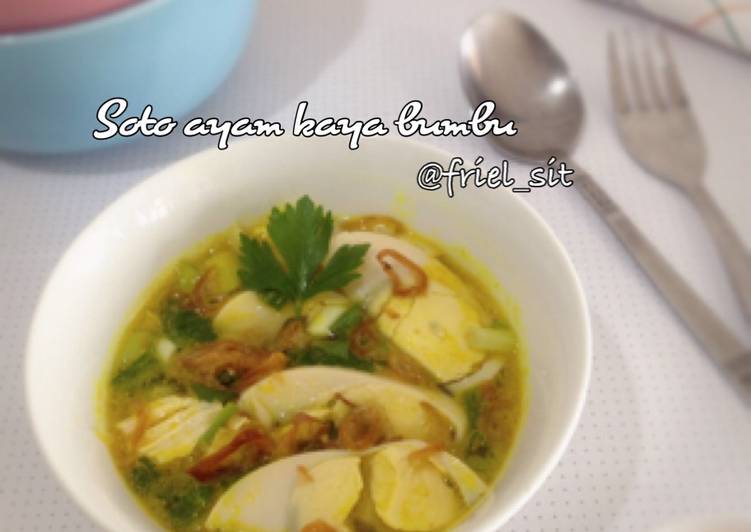 bahan dan cara membuat Soto ayam kaya bumbu