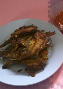 Nila goreng bumbu dan sambal goreng